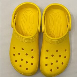 CROCS CLASSIC MARBLE TIE-DYE CLOGS MENS SIZE 8 WOMENS SIZE 10